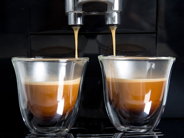 HOW TO MAKE PERFECT ESPRESSO