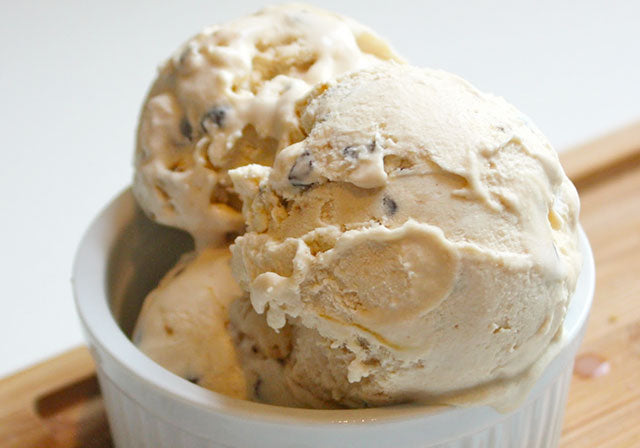 HOMEMADE COFFEE ICE CREAM