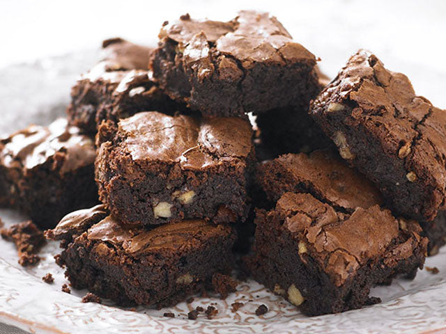 TARRAZÚ COFFEE BROWNIES WITH MACADAMIA