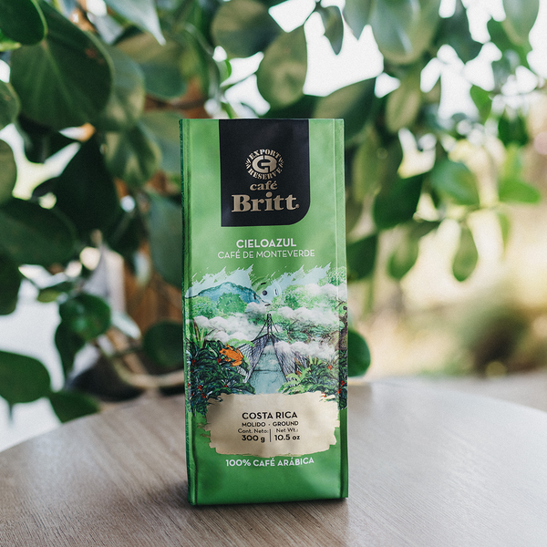 Caf&eacute; Britt gourmet Costa Rican coffee lifestyle shot